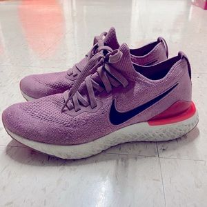 Nike Epic React flyknit sneakers